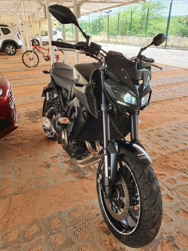 Imagem 1 de 8 de Yamaha Mt09
