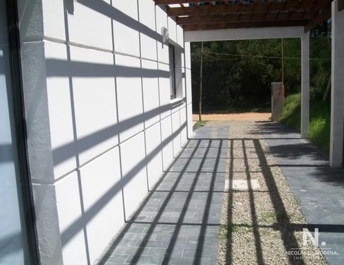Casa De 4 Dormitorios Dentro Del Complejo Solanas.