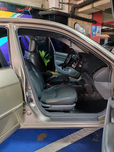 Imagen 9 de 10 de Honda Civic Lx