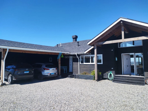 Casa En Venta Con Hermosa Vista Al Lago Y Volcanes Frutillar