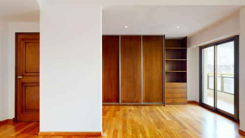 Venta Departamento 4 Dormitorios La Plata Con Cochera
