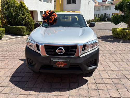 Nissan Np 300 Doble Cabina Se Estandard