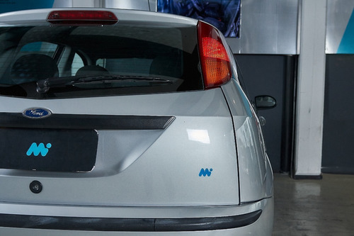 Imagen 11 de 17 de Ford Focus 1.6 Ambiente Mp3
