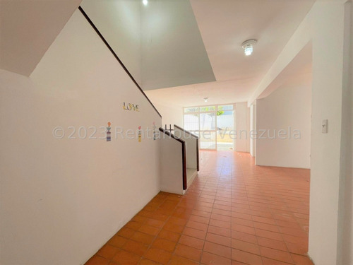 Imagen 3 de 20 de Casa Con Jardin En Venta En El Cafetal Mls#23-22476