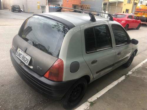 Renault Clio 2000 1.0 Rl 8v 5p