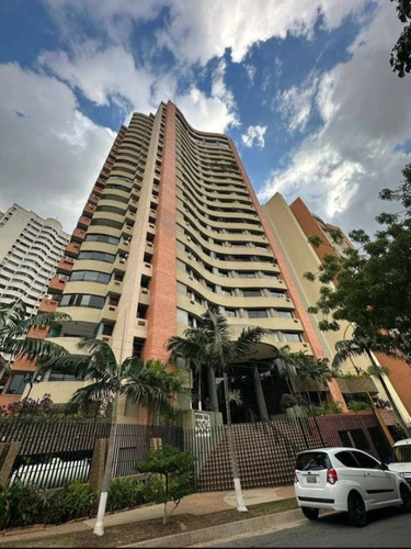 En Venta Apartamento En Las Chimeneas Valencia, 232109 Acv