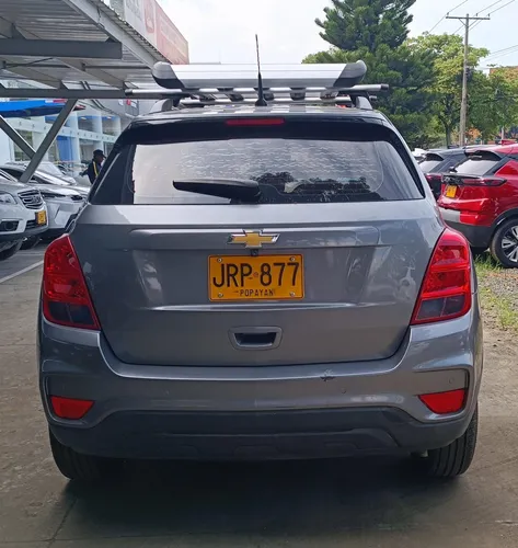 Chevrolet Tracker Ls Mt 1800 Cc 4x2 Abs 2 Airbag