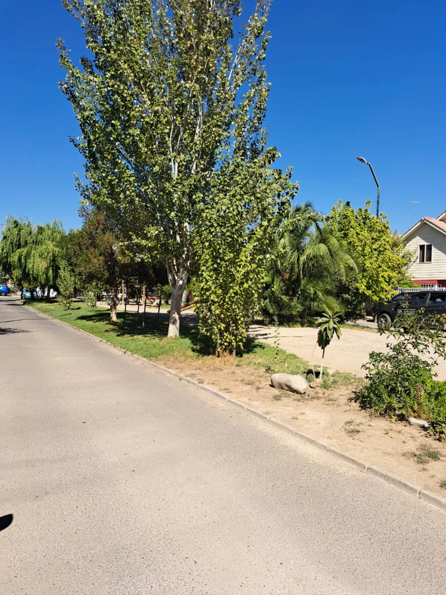 Imagen 4 de 30 de Amplia Casa Psje Micro Barrio Las Lavandas, Larapinta Lampa