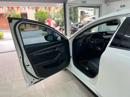 Mazda 3 Grand Touring AT 2.0 2022