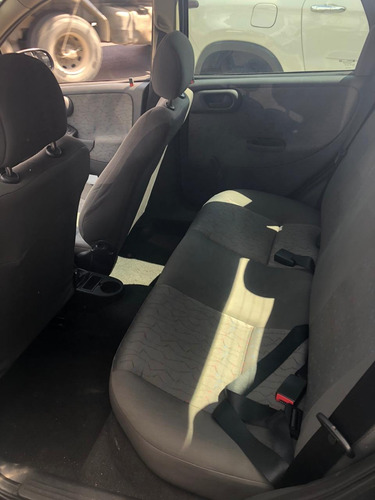 Corsa Sedan Joy 1.0 2007