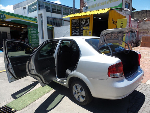 Chevrolet Aveo 1.600 Mt