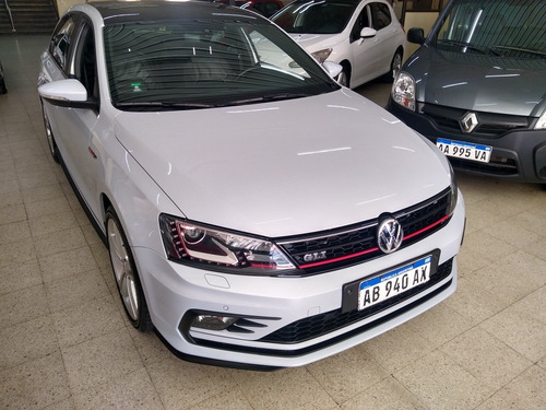 Volkswagen Vento 2.0 Tsi Gli 211cv Appcon+nav 2017 Haimovich