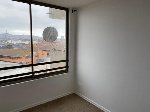 Vendo Cómodo Departamento En Excelente Ubicación