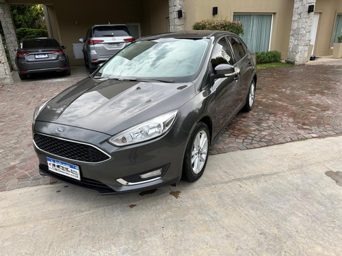 Ford Focus III 2.0 Sedan Se At6