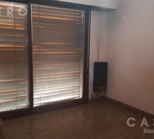 Imagen 7 de 30 de Venta - Casa Con Locales - Libertad