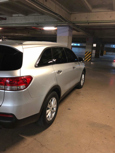 Imagen 8 de 15 de Kia Sorento 2016 2.4 Lx At