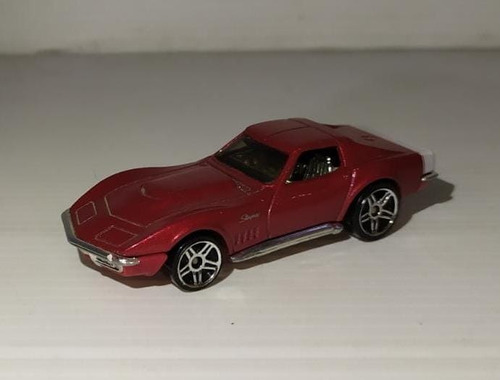 Hot Wheels 69 Corvette Rojo