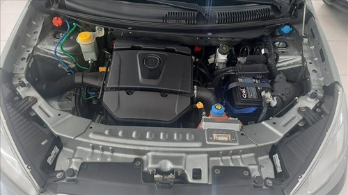 Imagem 10 de 10 de Fiat Grand Siena 1.6 Mpi Essence 16v