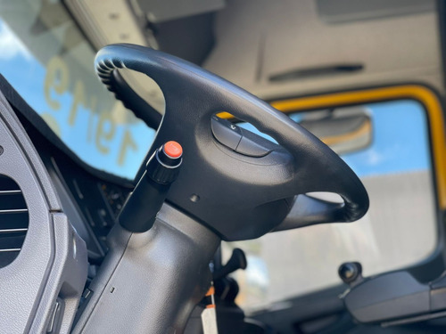 Imagem 11 de 15 de Mercedes-benz Axor 2036 - 4x2 - 2019/19 / 0c73