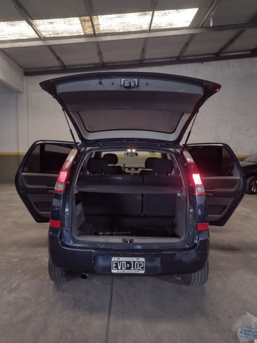 Imagen 7 de 10 de Chevrolet Meriva 2005 1.8 Gl