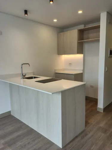 Apartaestudio Moderno Con Excelente Ubicación, Distribución Privilegiada Y Exclusivas Zonas Comunes, Para Estrenar Con Entrega Inmediata.