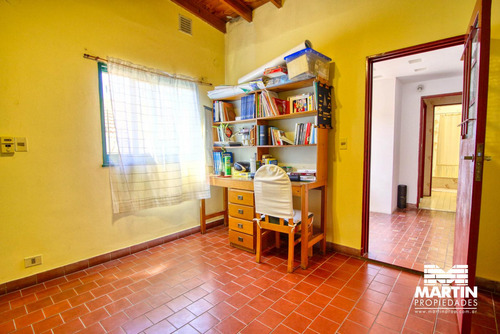 Casa Ph En Venta En Florida Oeste 4 Ambientes, Playroom , 3 Baños, Patio Y Terraza.