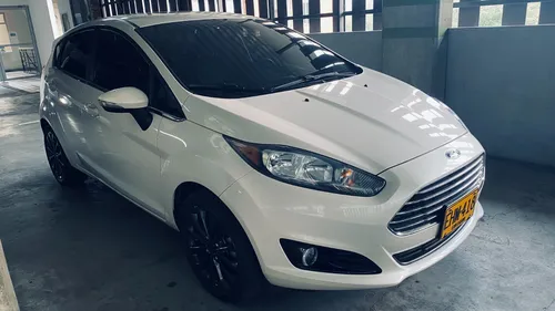 Ford Fiesta 1.6 Titanium Mt
