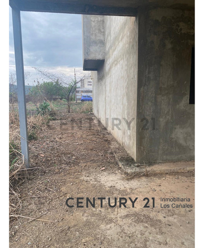 Casa En Venta En Barcelona. C.r Pedregal Country Ii