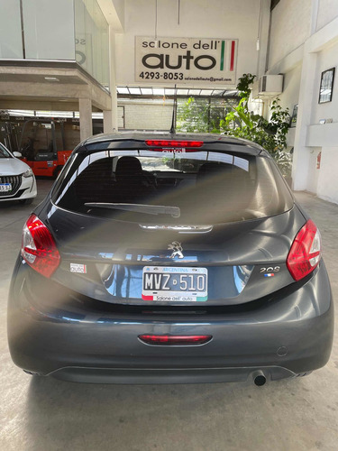 Peugeot 208 1.5 Allure 2013