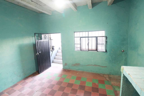 Casa Para Remodelar En Venta Cerca Del Centro De San Miguel: Guadalupe