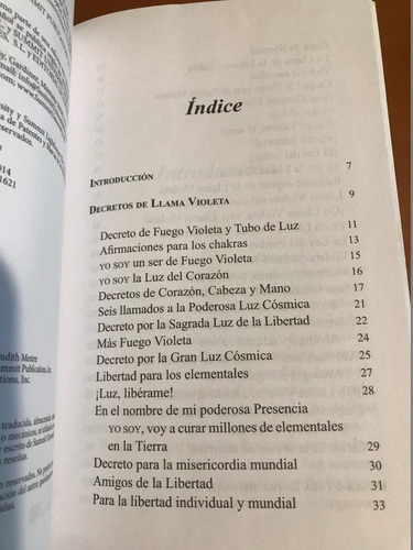 Decretos De La Llama Violeta Elizabeth Clare Prophet (Usado)