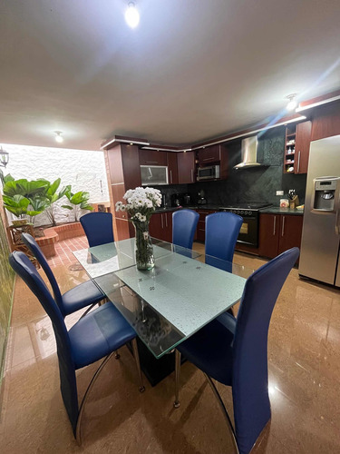 Imagen 5 de 14 de Casa En La Castellana Urbanización Terrazas De La Castellana