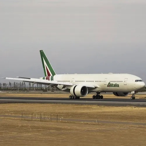 Boeing 777 Avión De Alitalia, Escala 1:400