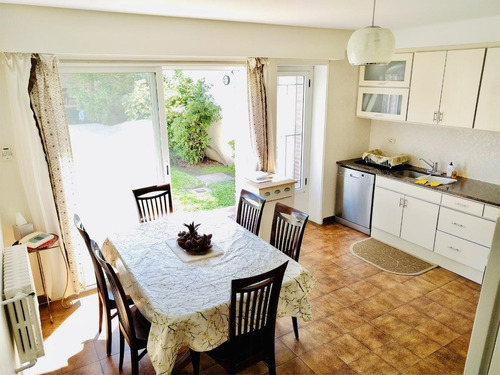 Cómoda Casa En Venta Y Alquiler En Martinez.