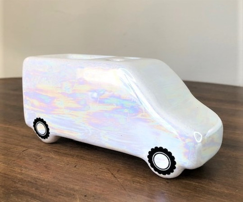 Imagem 5 de 8 de Porta-caneta Carro Kombi Furgão De Porcelana 14cm
