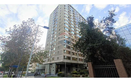 2 Of En Venta,4 Privados,2 Baños,estac,las Condes