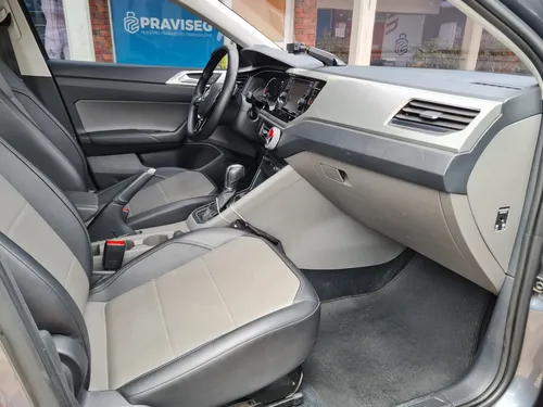 Volkswagen Virtus Highline 1.6cc TP AA 4X2