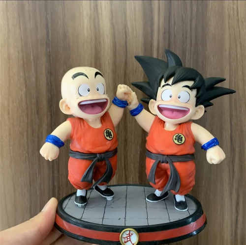 Figura Dragon Ball Krilin Y Goku Torneo Artes Marciales