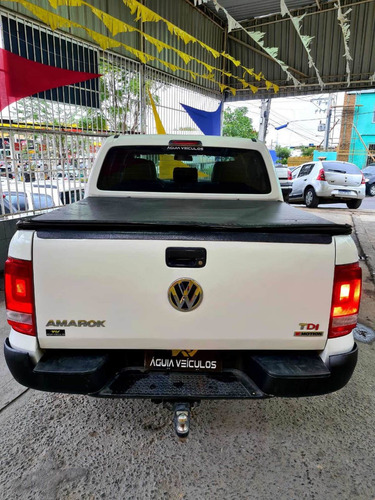 Imagem 3 de 10 de Volkswagen Amarok 2018 2.0 Highline Cab. Dupla 4x4 4p