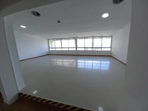 Local En Arriendo En La Avenida Santander/manizales (279062292).