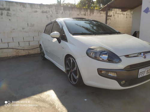 Imagem 1 de 6 de Fiat Punto 2013 1.8 16v Sporting Flex Dualogic 5p