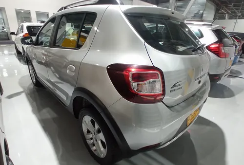 Renault Stepway 1.6 Intense Mecánica