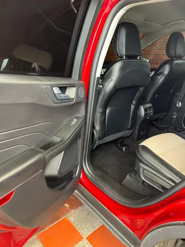 Ford Escape Titanium 2.5 Hibrida Hev 4x4 2022