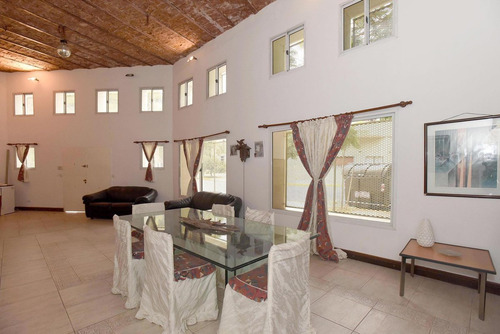 Venta Casa 4 Amb En Flores Cochera, Apto Credito