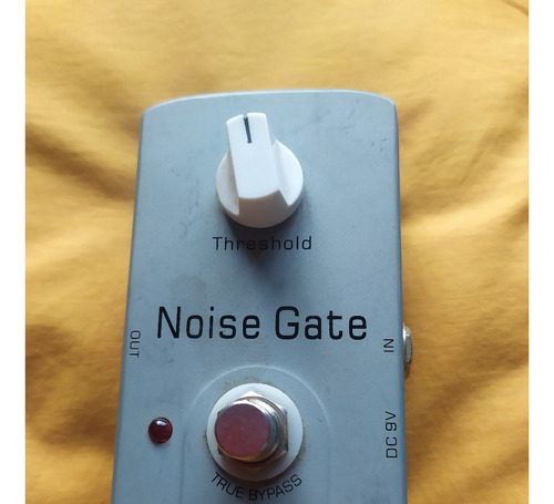 Pedal De Efecto Noise Gate Color Gris Claro