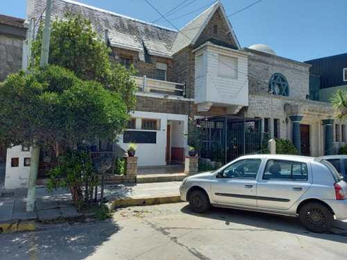 Imagen 12 de 12 de Departamento 3 Amb En Planta Baja Con Dos Patios. La Perla.