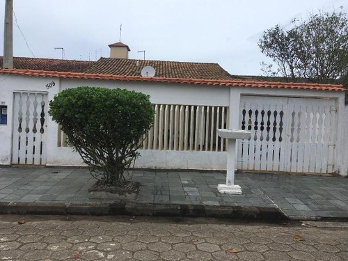 Imagem 2 de 14 de Casa Com Churrasqueira No Balneário Gaivota Em Itanhaém 4738