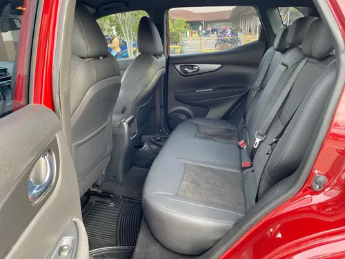 Nissan Qashqai 2.0 Midnight 4x2