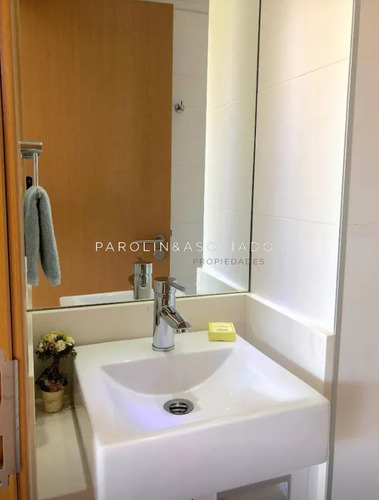 Oportunidad En Venta De 2 Dormitorios En Bellagio Tower, Punta Del Este.