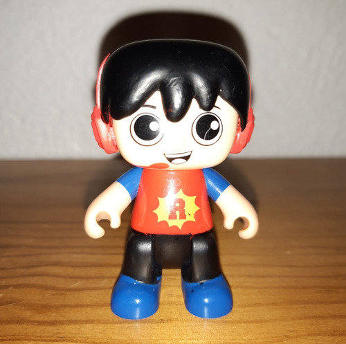 Muñeco Ryan Con Audífonos Ryan's World (Usado)